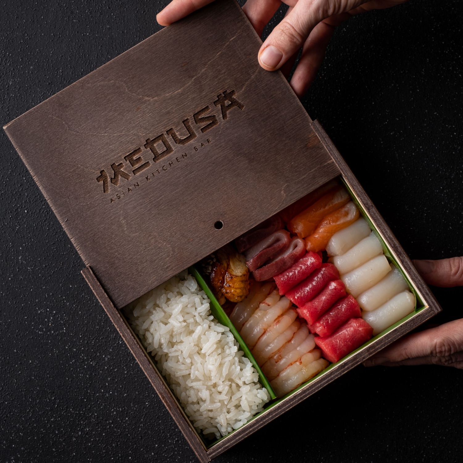 Sashimi box
